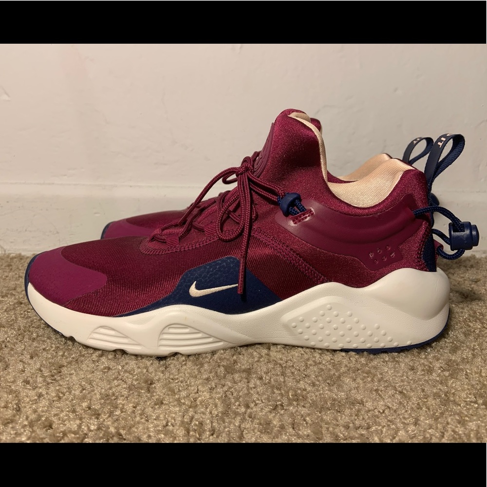 Nike 10 shoe